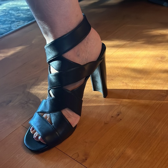 New Michael Kors leather sandals - Picture 5 of 8